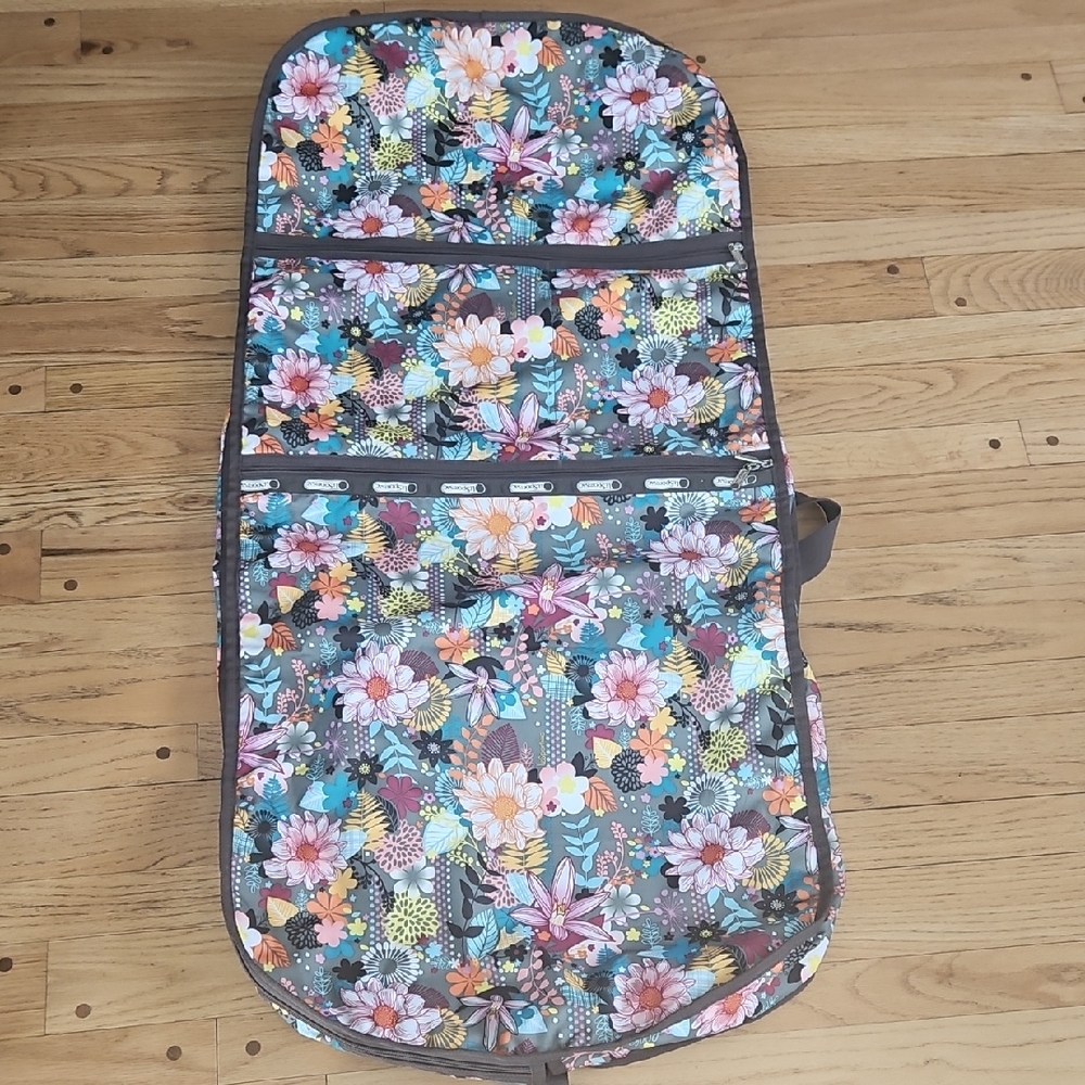 Garment Travel Bag